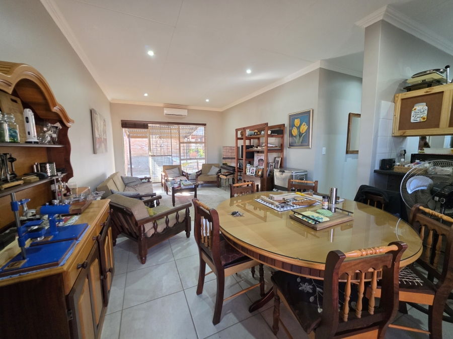 2 Bedroom Property for Sale in Navalsig Free State